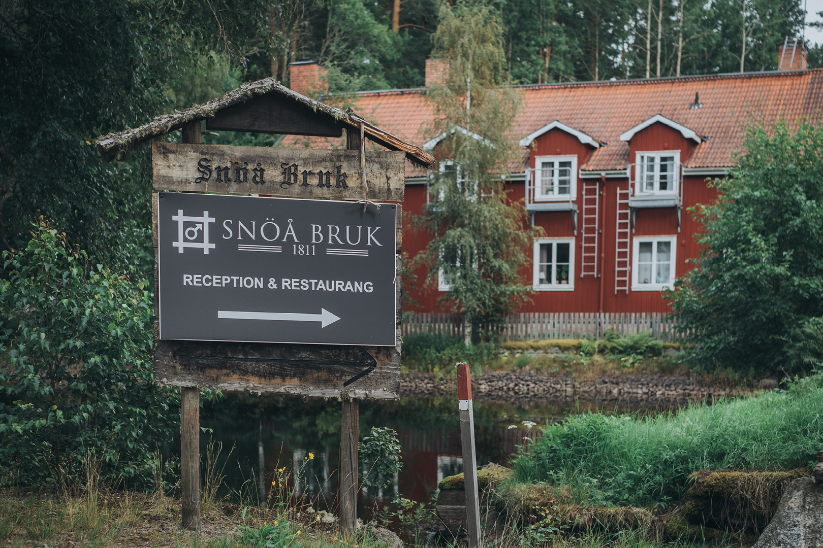 Skylt till snöå Bruk.