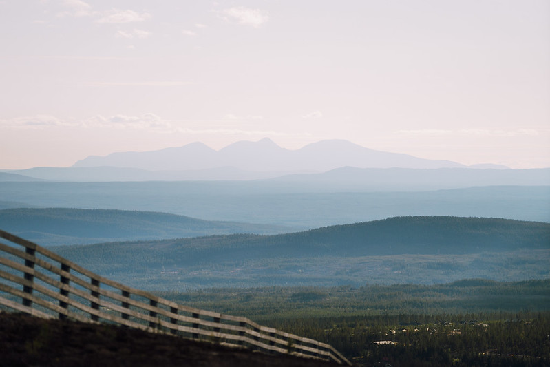 Vy mot norska fjällen.