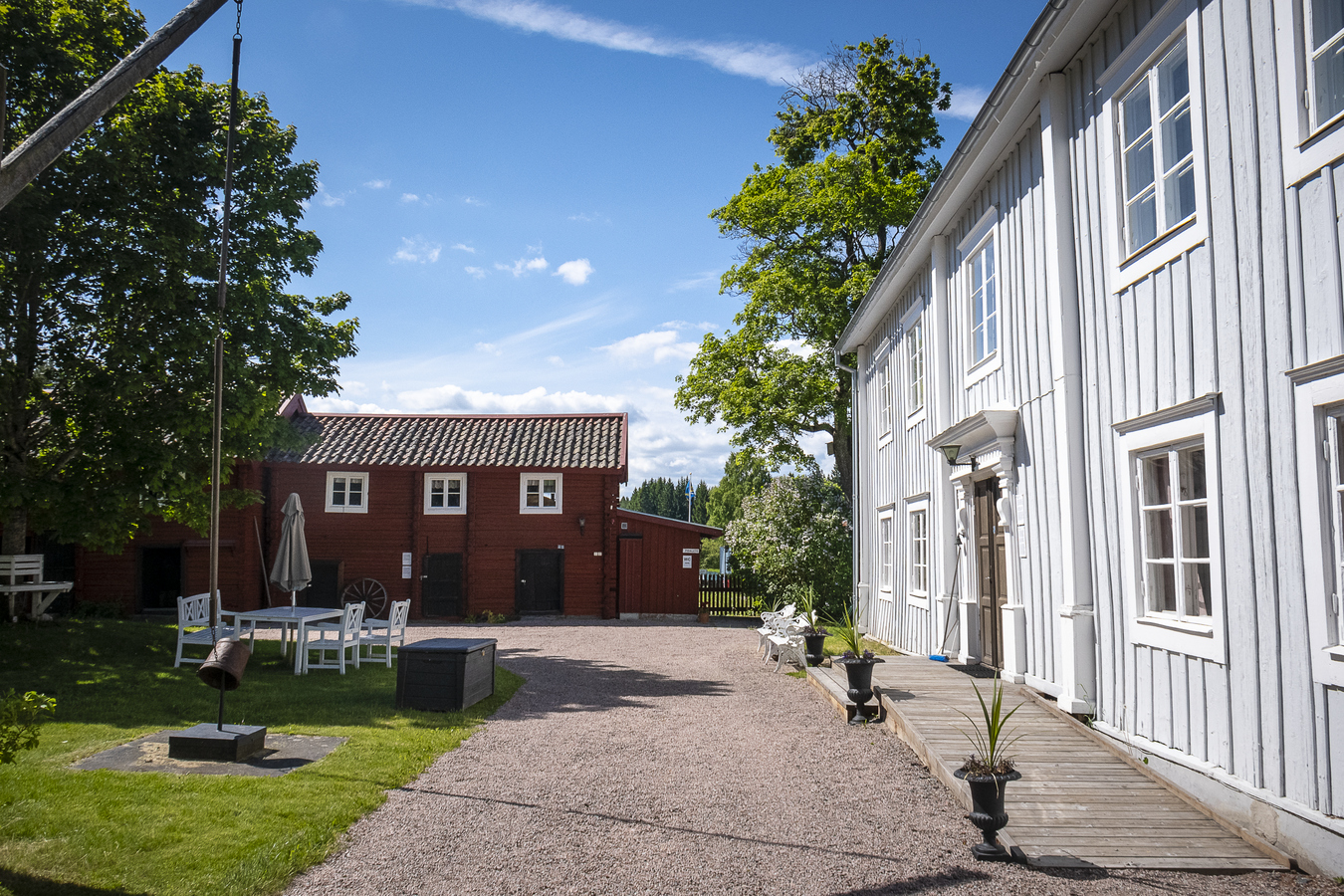 Gården på Karlfeldtsgården.