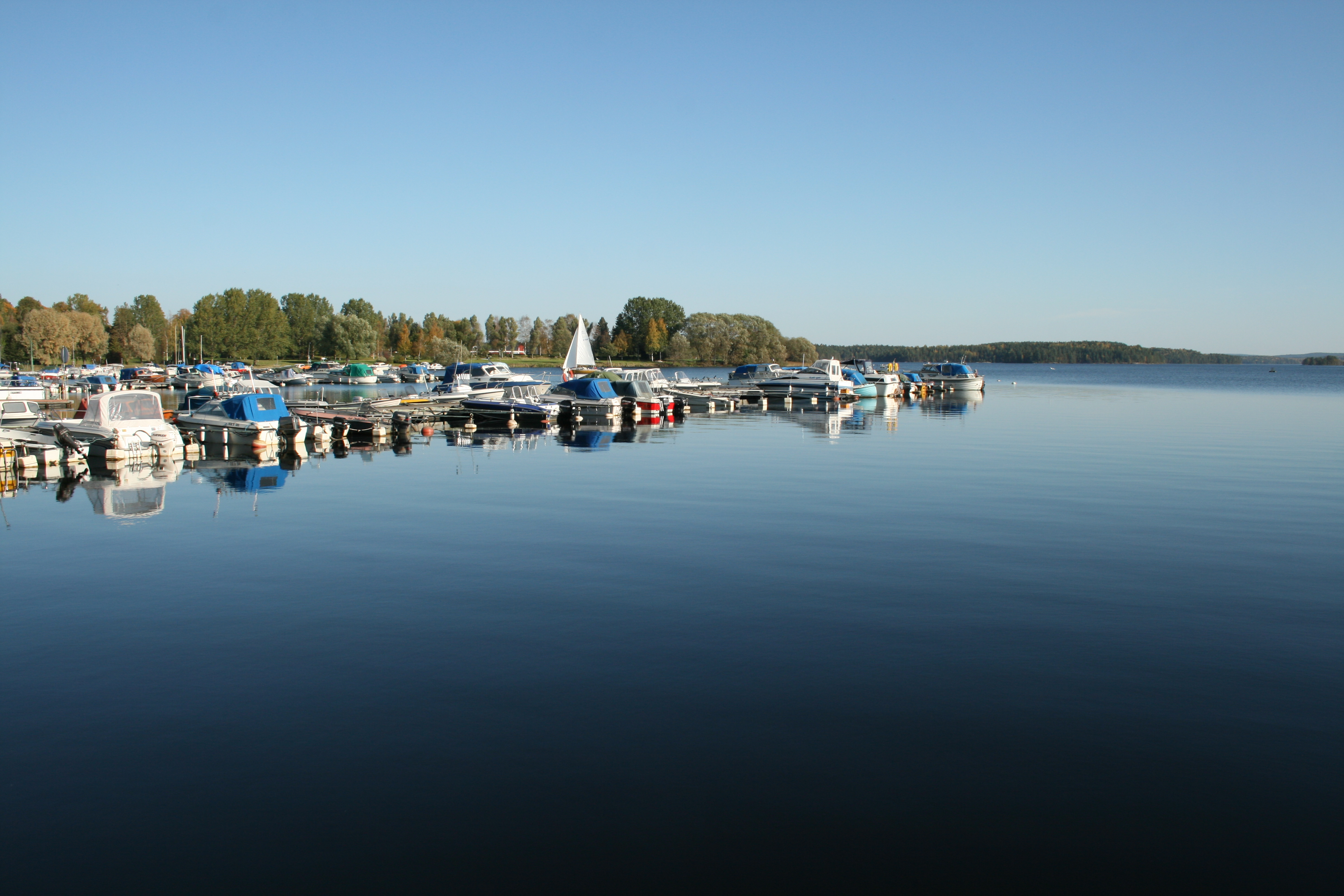 Båthamn i Smedjebacken.