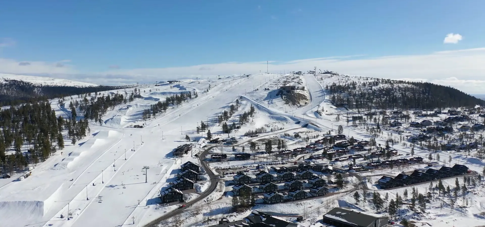 Vy över skidanläggningen Idre Fjäll.