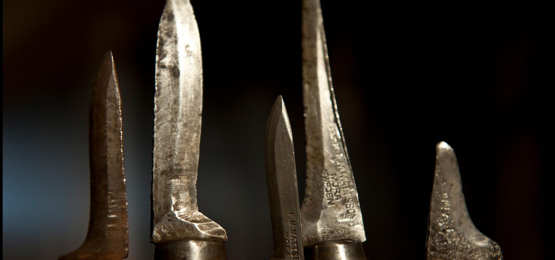 Gamla knivar från Morakniv, som firar 130 år 2021.
