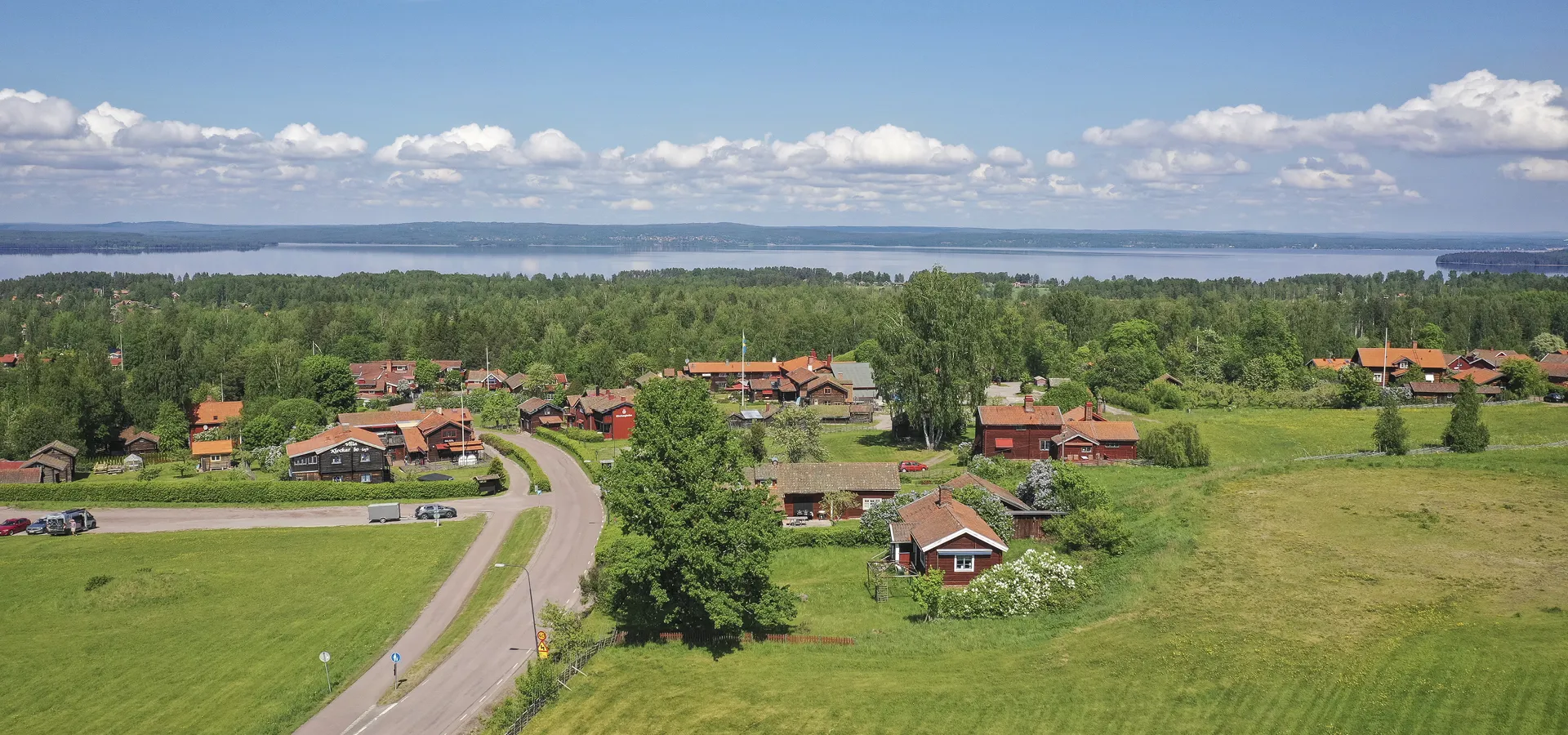 Vy över landskapet vid Siljan.