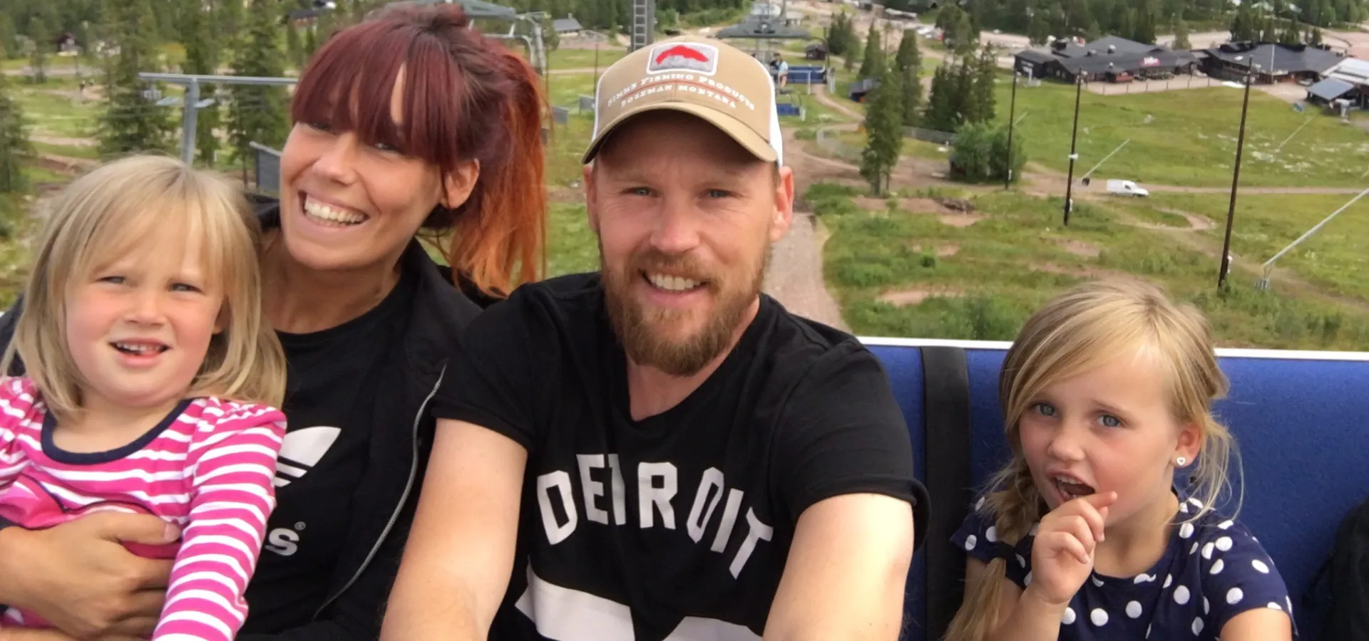 Familj på Lindvallens fäbod.