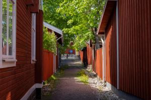 Röda trähus i Världsarvet Falun.