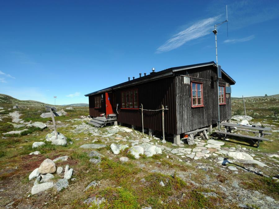 A cottage on the mountain at Långfjället nature reserve.