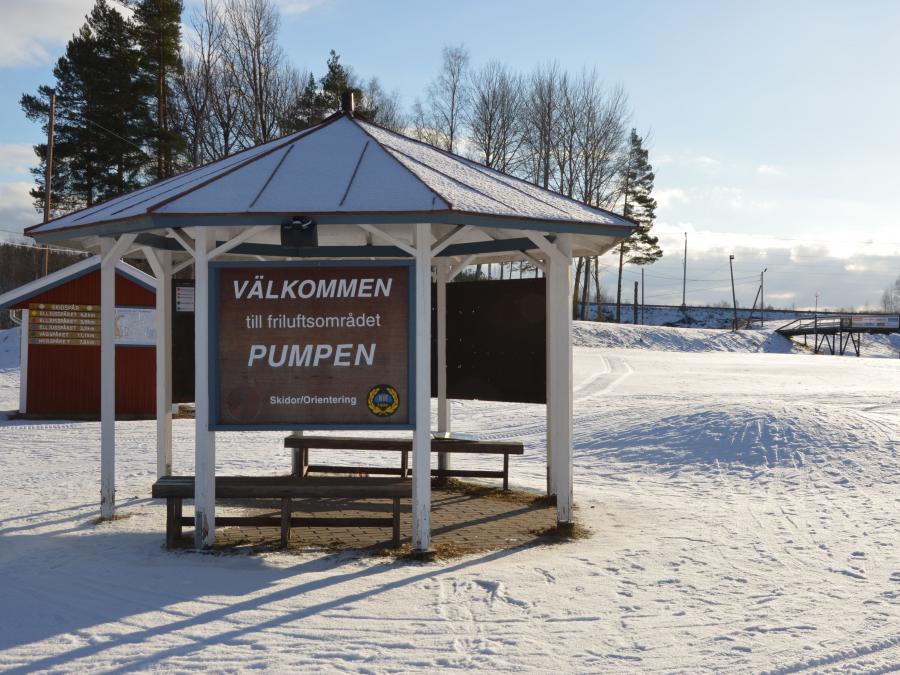 Welcome to Pumpen sign.