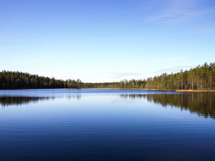 A beautiful blue lake 
