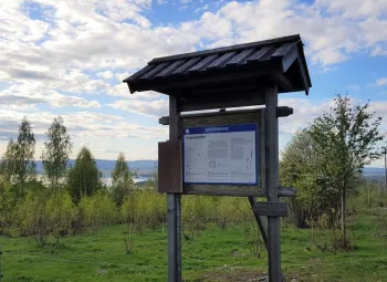 Info.skylt Kårgärde.