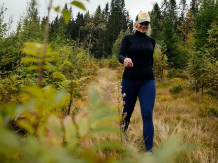 En kvinna som vandrar.