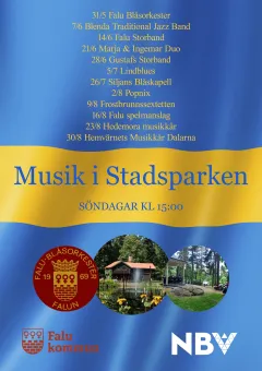 Affisch, blå botten, gul rand, Musik i stadsparken med blå bokstäver, artister med gula bokstäver, Falu kommuns vapen, två runda bilder på Stadsparken.