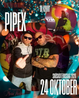 Färgstark eventaffisch med två män i solglasögon framför graffiti och en DJ i cirkelruta med scenljus..